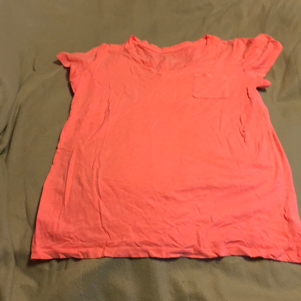 Cute V-neck T-shirt